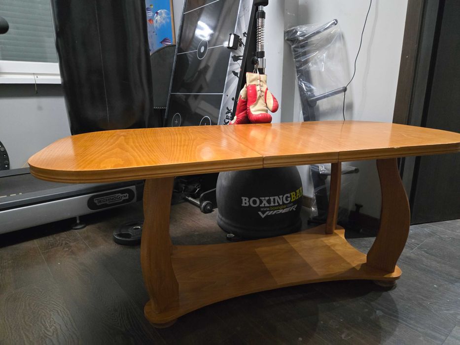 Трапезна,холна маса