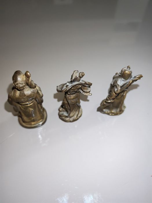 Set 3 statuete chinezești antice din alamă – vintage, decor