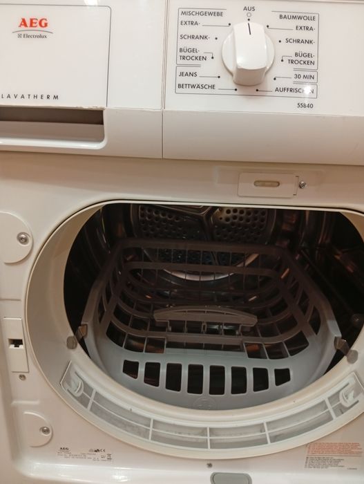 Поставка за сушилня AEG