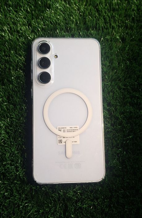 Samsung A55 смартфон