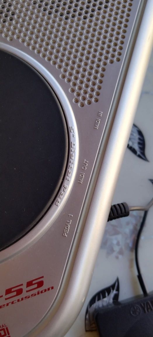 Продавам Електрони барабани
YAMAHA DD-55. в отлично състояние.
YAMAHA