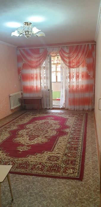 2 xonali uy  sotiladi 4-qavatdan