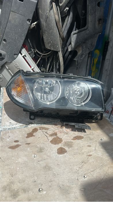 Правая фара на BMW X3