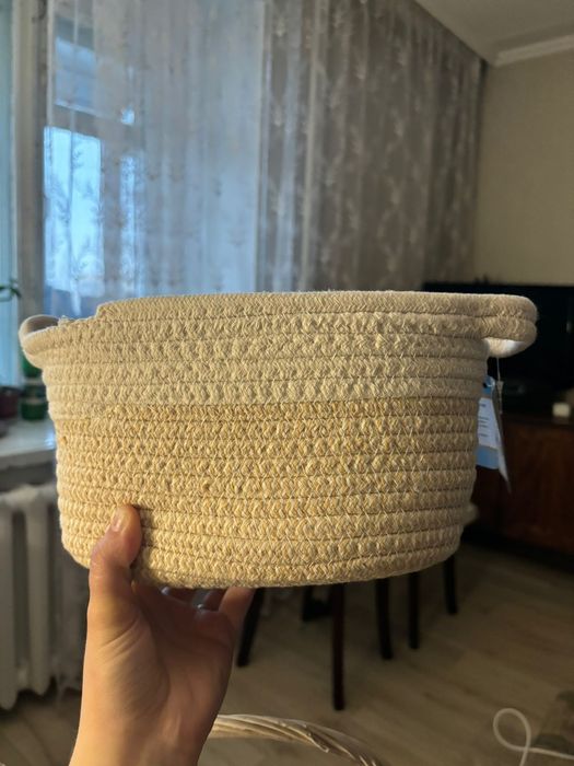 Корзинки ( 3) плетенные и вязаная