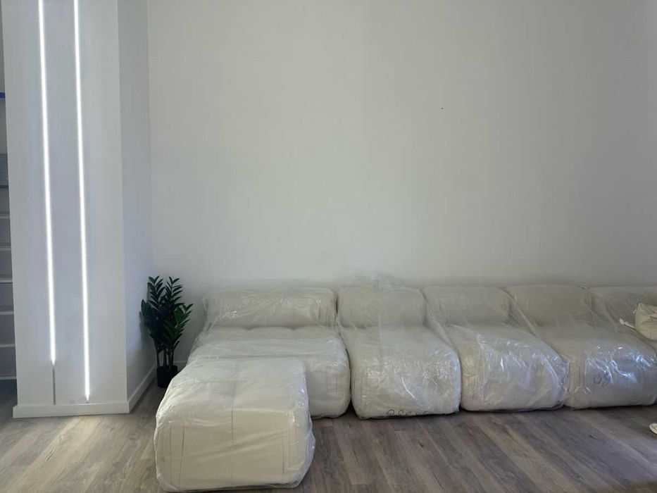 Дава се под наем Двустаен апартамент в София, Лозенец - 90 кв.м за 450 € - Снимка #1