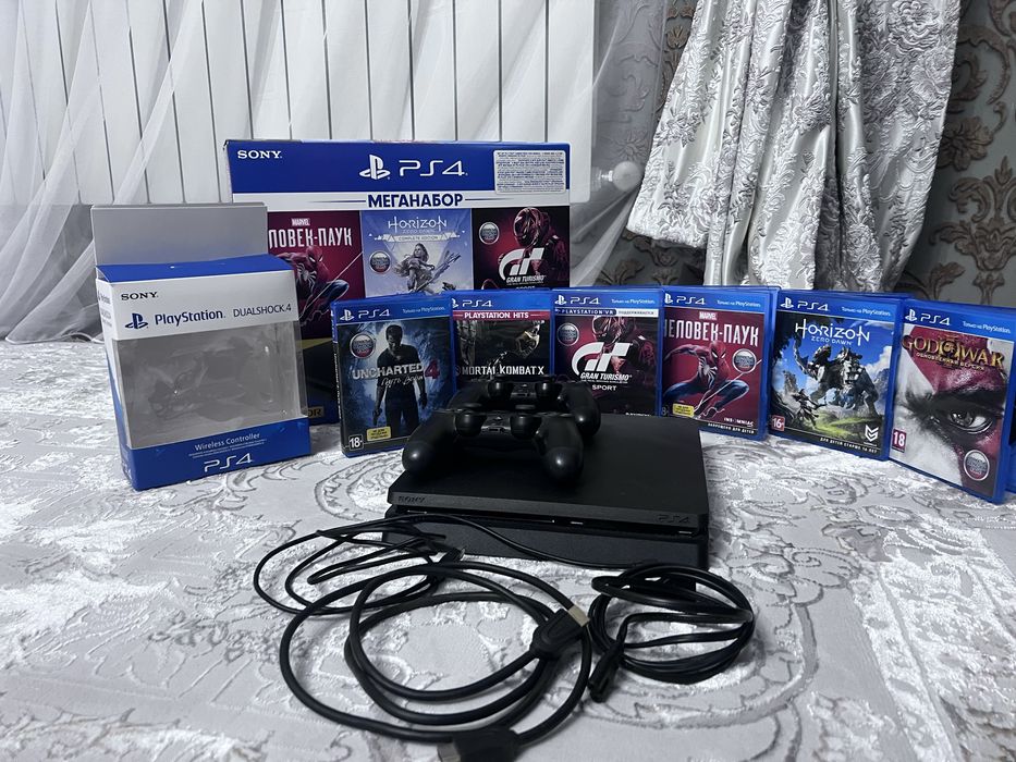 Продаю Sony PlayStation 4 Slim 1 tb