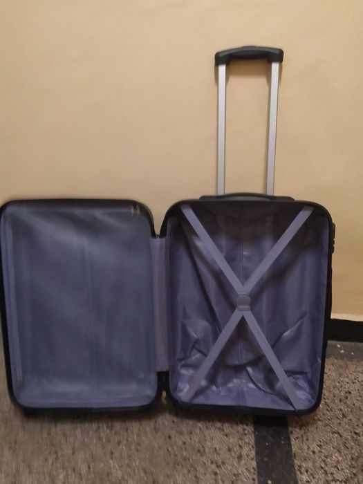 Куфар за пътуване URBAN с колелца, тъмносин