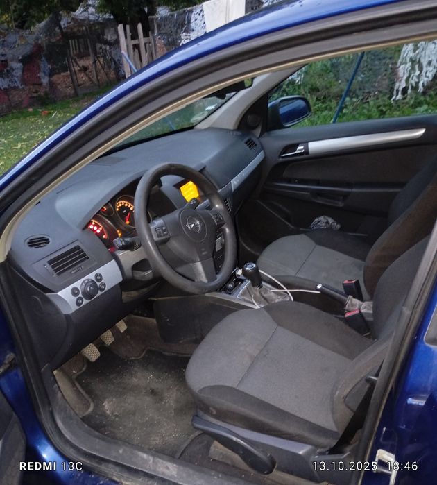 Opel Astra H 2004