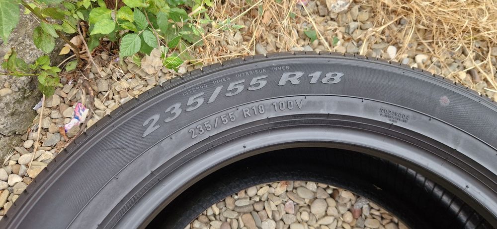 Set 4 Anvelope ca noi Pirelli 235 55 R18 de vara