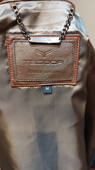 Мъжко кафяво кожено яке М