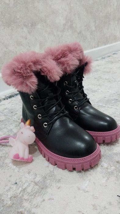 Детские ботинки с мехом