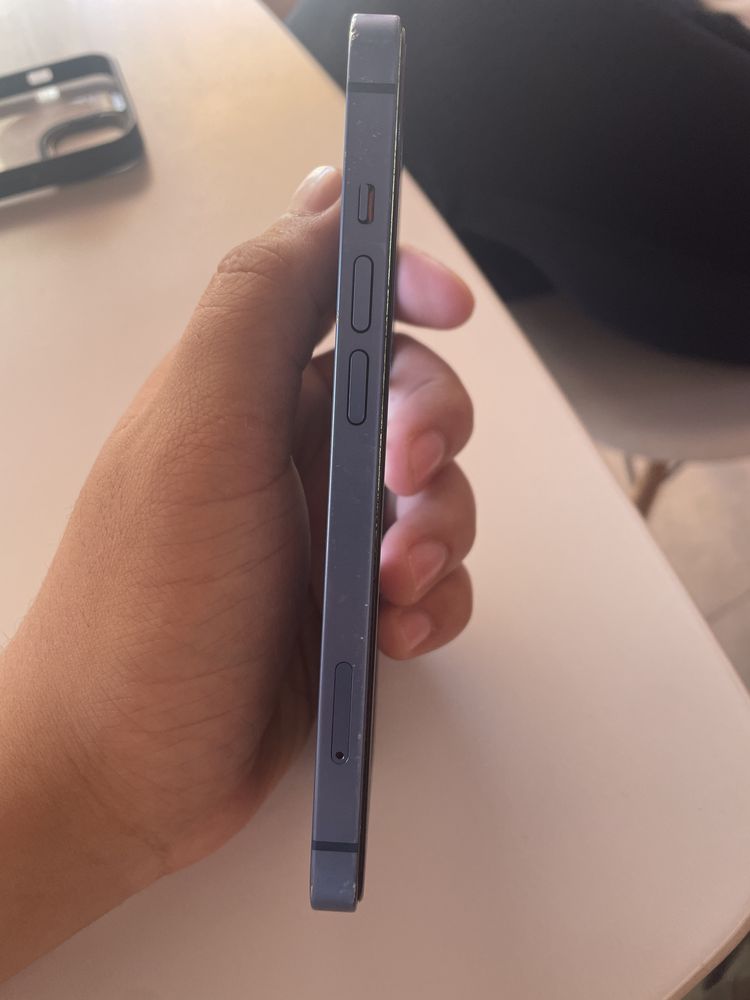iphone13  акб 76