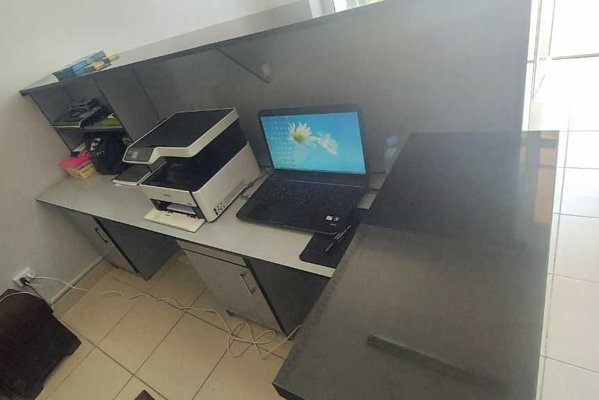 Resepshn va Doskalar sotiladi