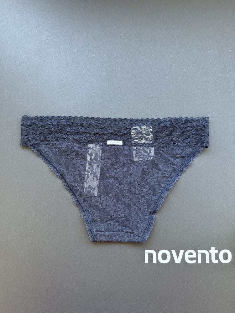 Комплект дантелени бикини Calvin Klein /S/