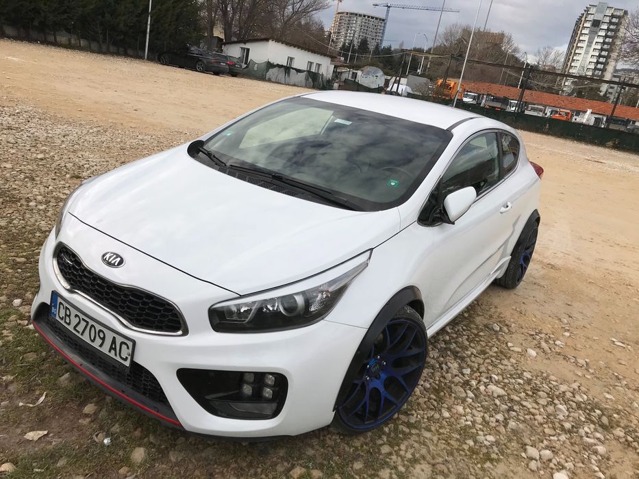 Kia ProCeed GT 1.6 Turbo 2015, 220 HP
