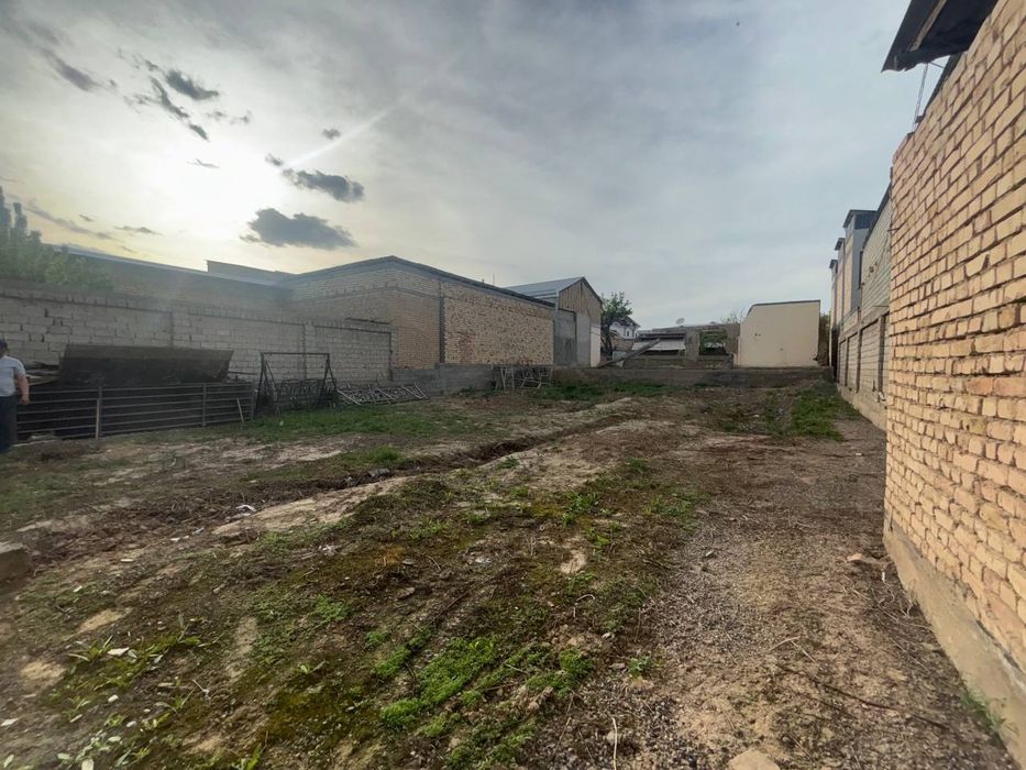 Продаётся Земля возле Американского посольства Зенит 6 соток