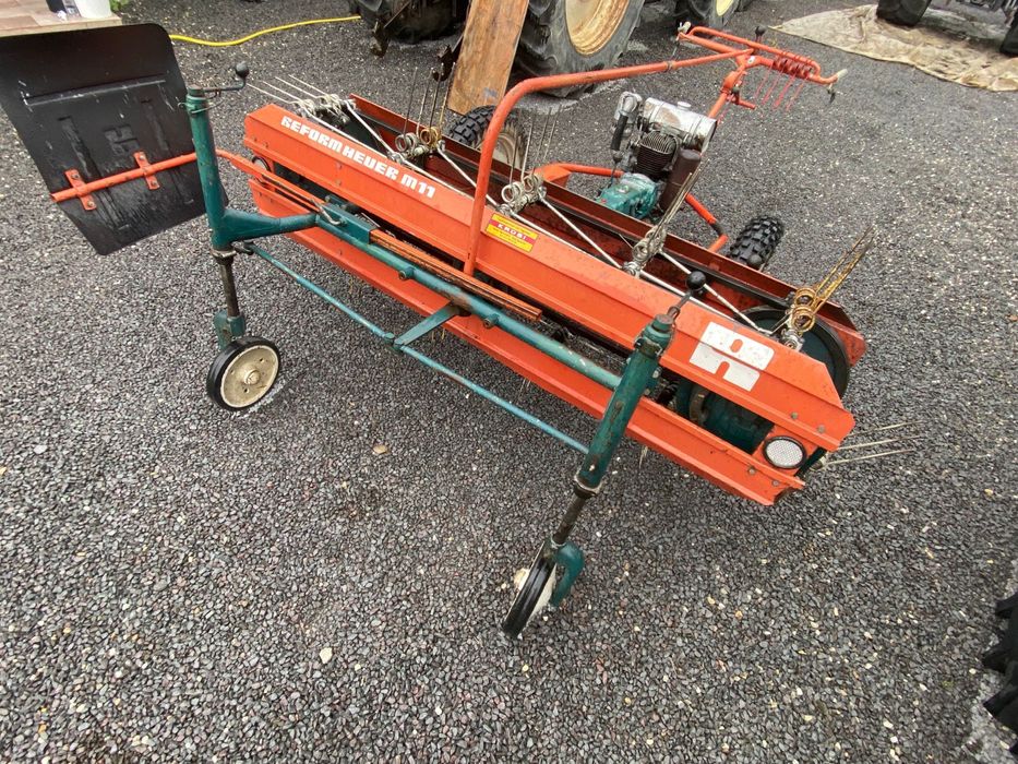 Grebla pe curele cu motor