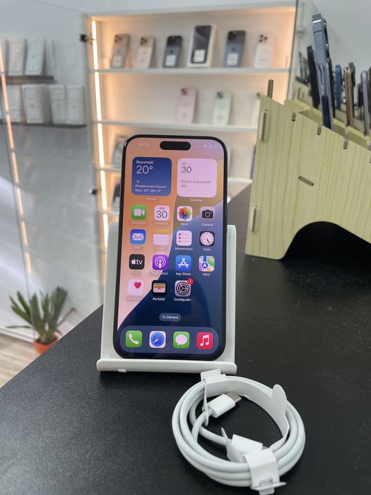 Magazin vindem 15 Pro, 128gb, GARANTIE