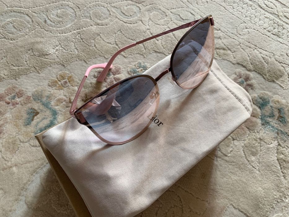 Солнцезащитные очки женские