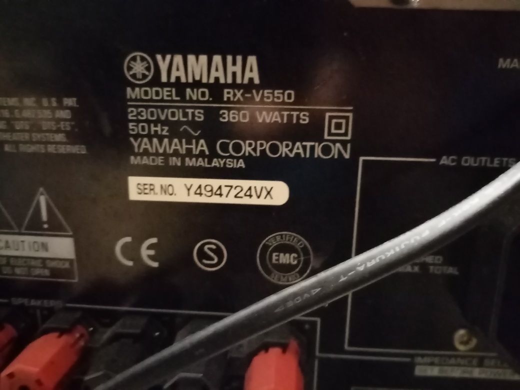 Boxe Magnat si statie Yamaha RX-V 550 RDS