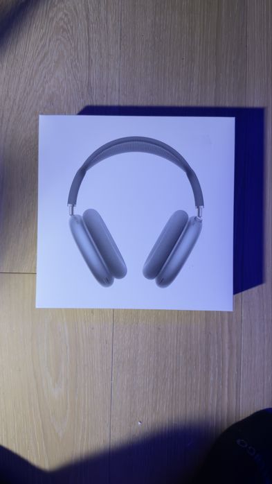 Vand casti apple max 2024