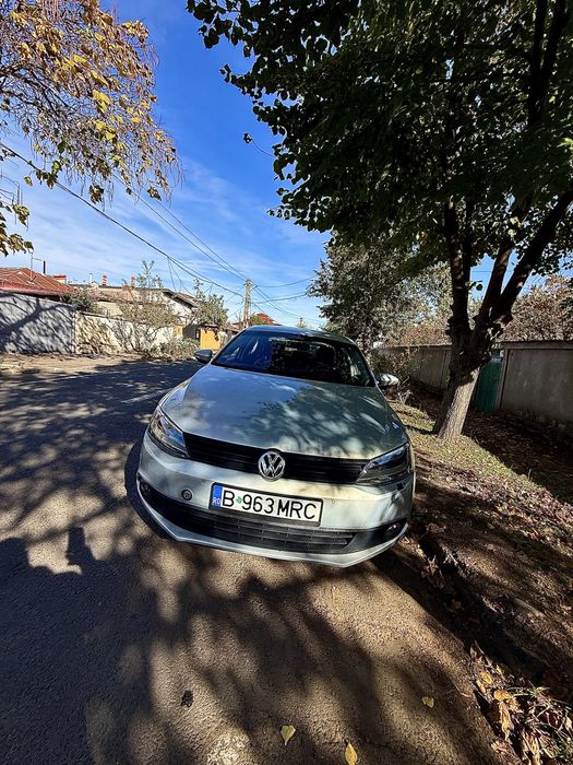 Vand VW Jetta 1.6tdi 2011