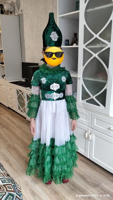 Национальный казахский костюм для девочки (7–10 лет)