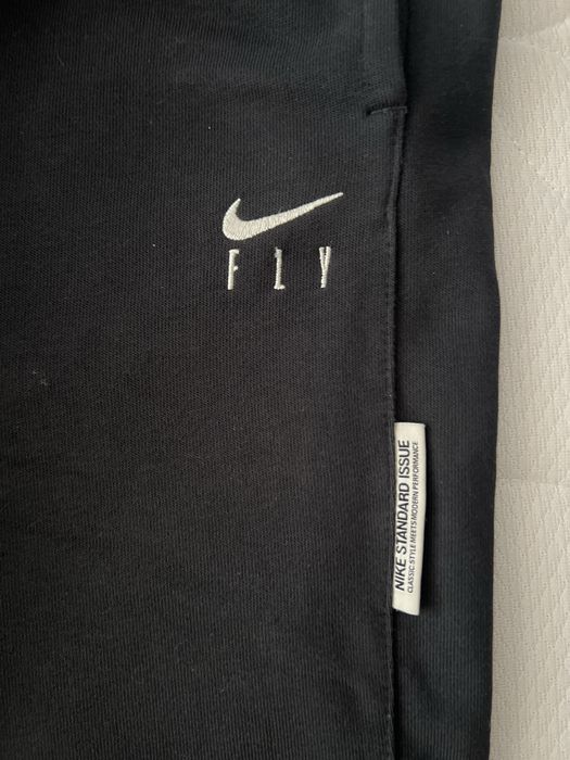 Долнище на Nike