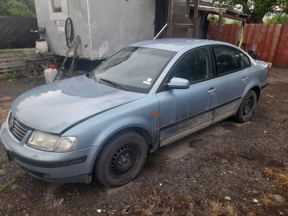 Фолксваген Пасат 1.9 дизел на части