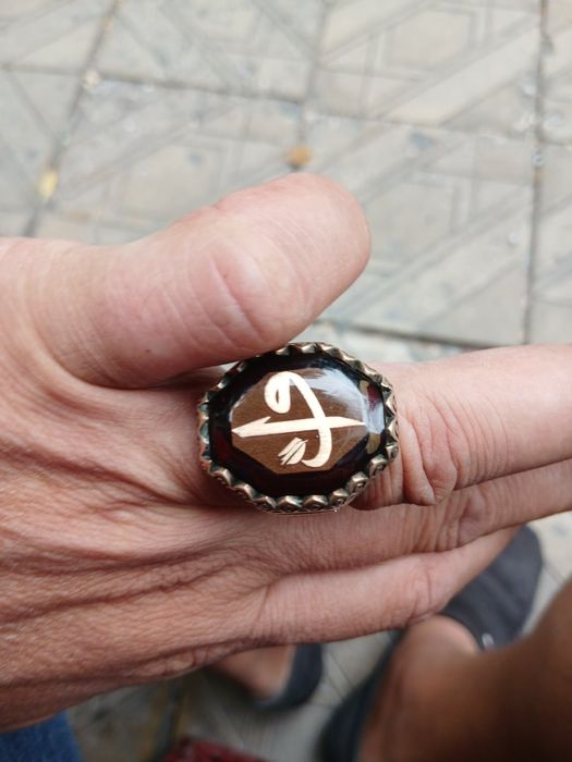 Стари предмети, статуетки, сребърни пръстени