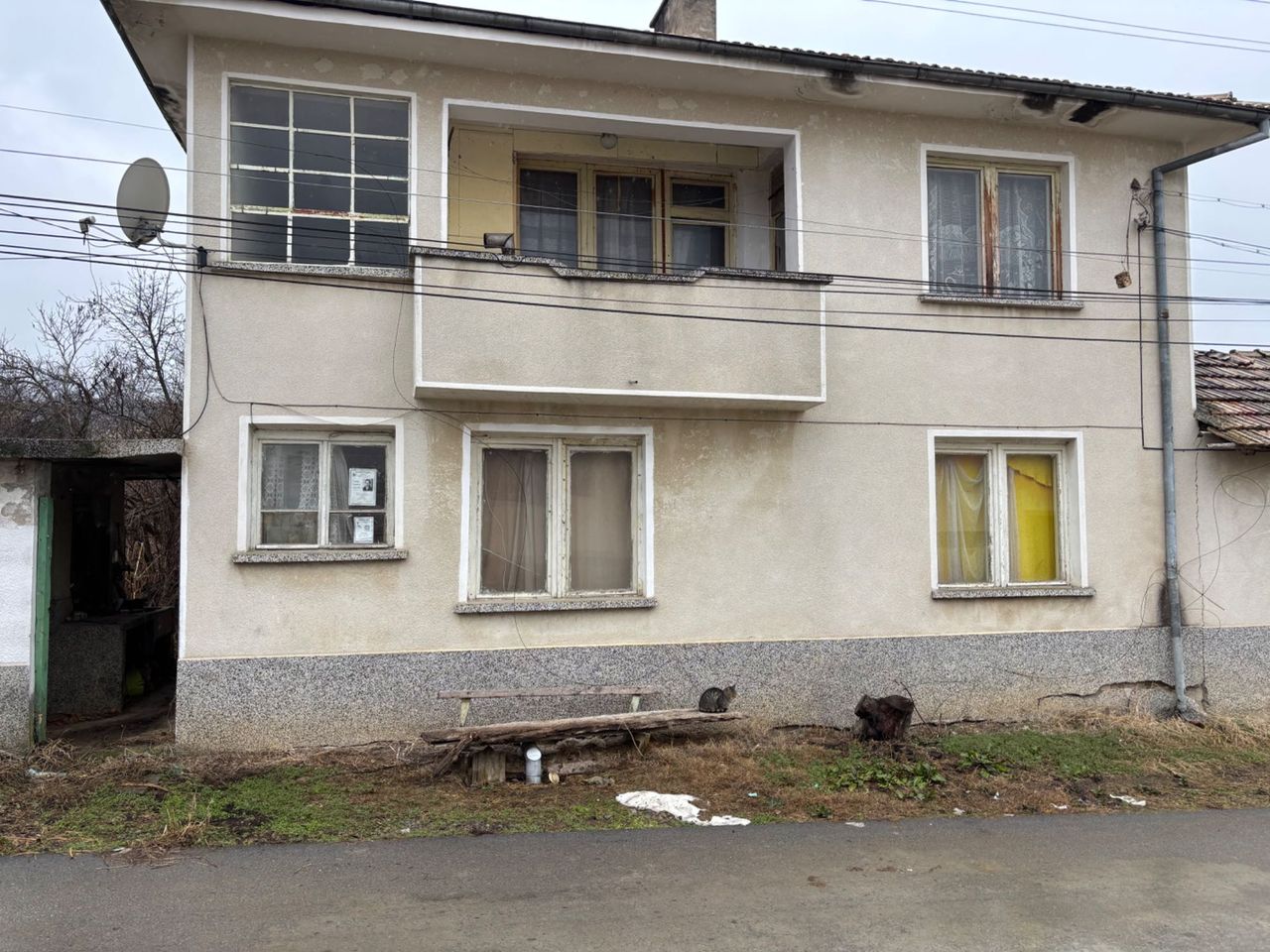 Продава се Къща в Опака - 180 кв.м за 306 €/кв.м - Снимка #1
