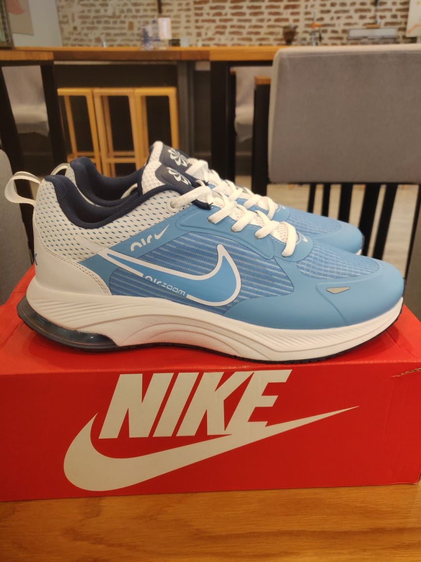 Nike Air Max Zoom номер 40, 41