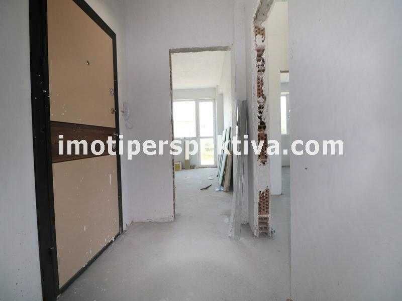 Продава се Тристаен апартамент в Пловдив, Беломорски - 120 кв.м за 1321 €/кв.м - Снимка #5