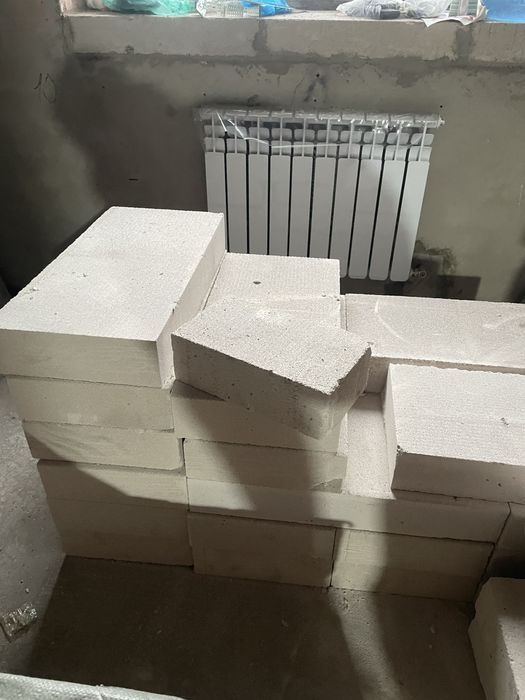 Продам цельные Газаблок 19 шт юговосток