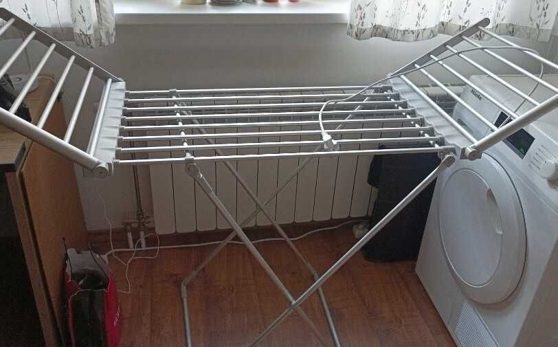 Електрически сгъваем СУШИЛНИК за дрехи!