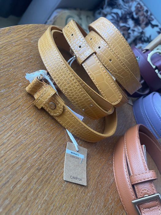 Vând lot de 14 curele  Carpisa , toate noi , 140 lei toate