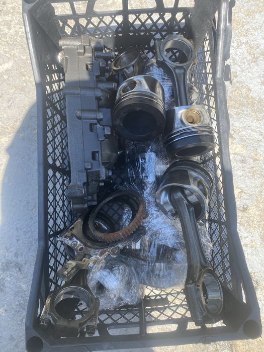 Колянов вал и бутала за Audi A4, A6, Q5 2.0tdi 177к.с