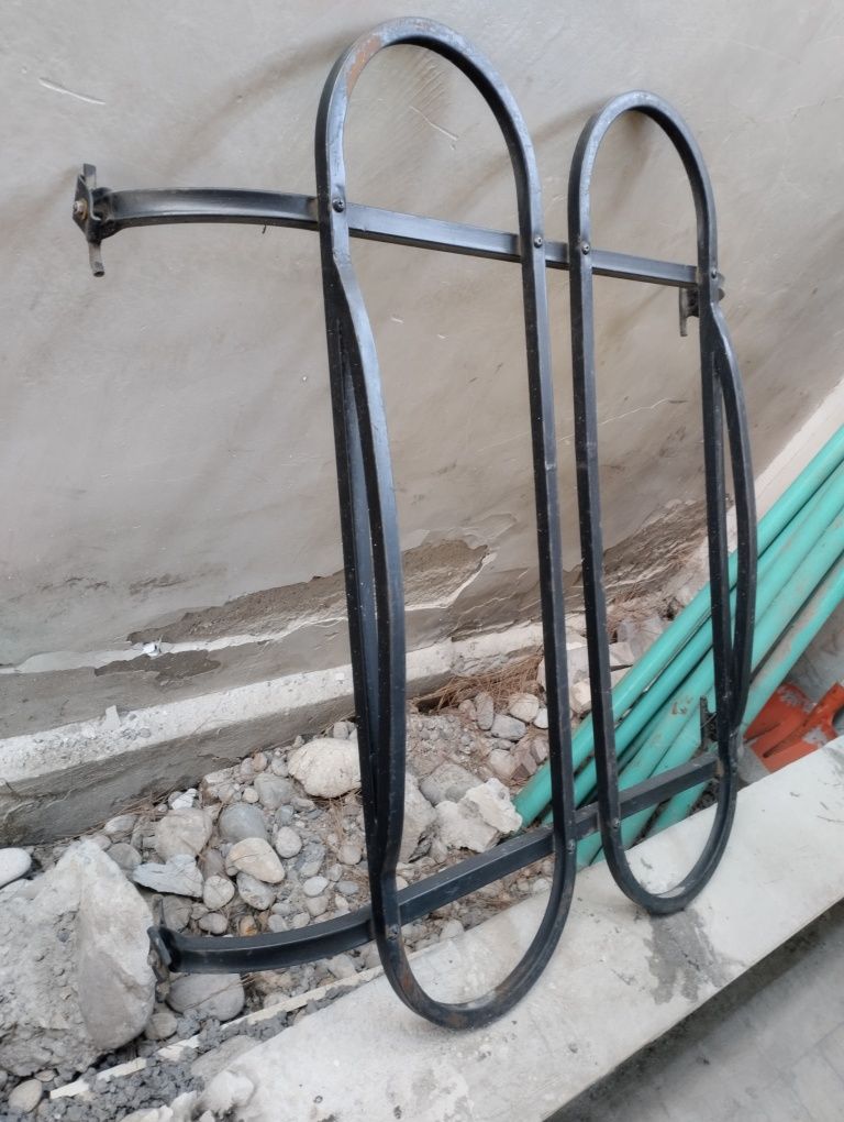 Продается багажник на крышу авто нексия 1,2
