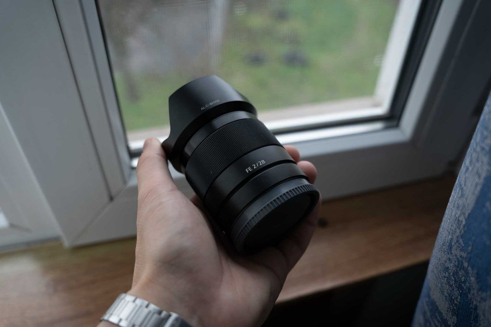 Obiectiv Sony 28mm f2.0