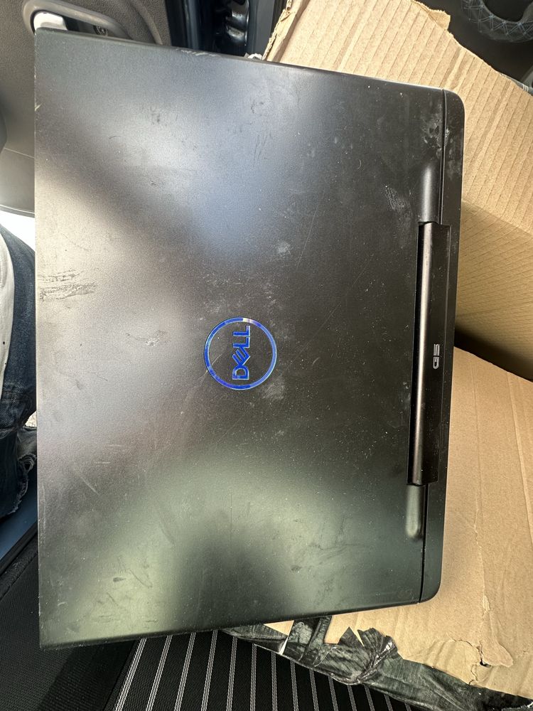 Vand laptoprui modele diferite