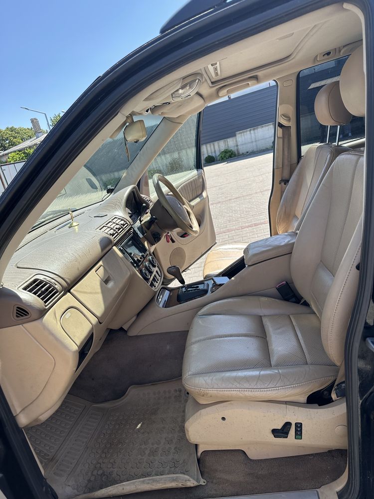 Vand Mercedes ML