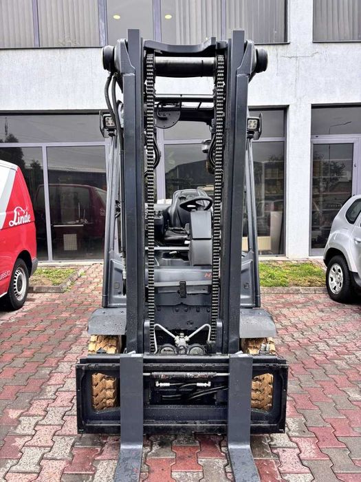 Stivuitor - Motostivuitor Linde H25T-01 New Gen. An fabricație 2020