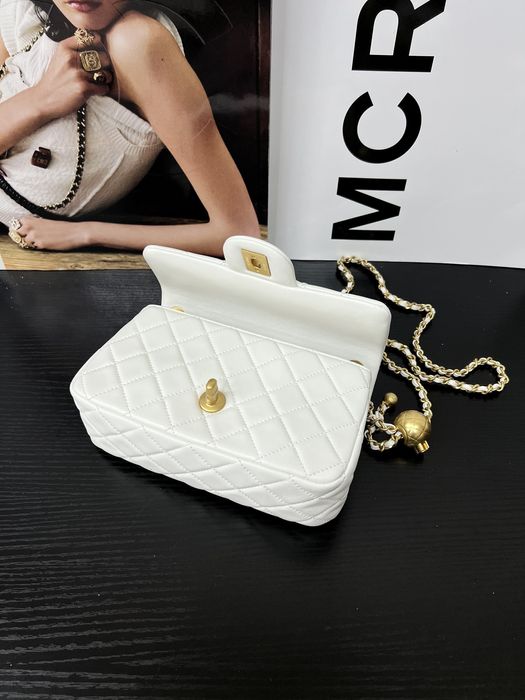 Geanta Chanel classic 20cm, alb, Premium