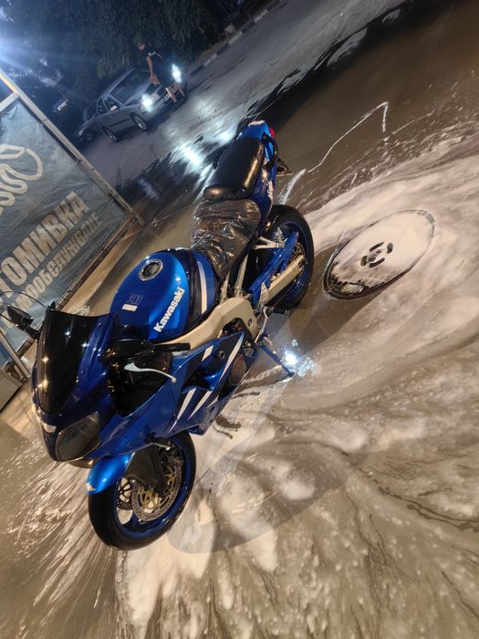 Продавам Kawasaki zx6r