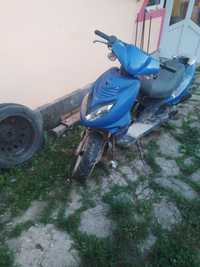 Scuter 80cc de vanzare sau schimb