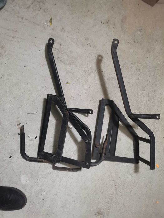 Багажник за странични куфари