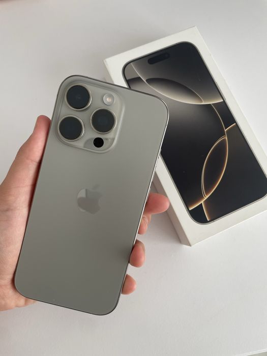 iPhone 16pro 256гб