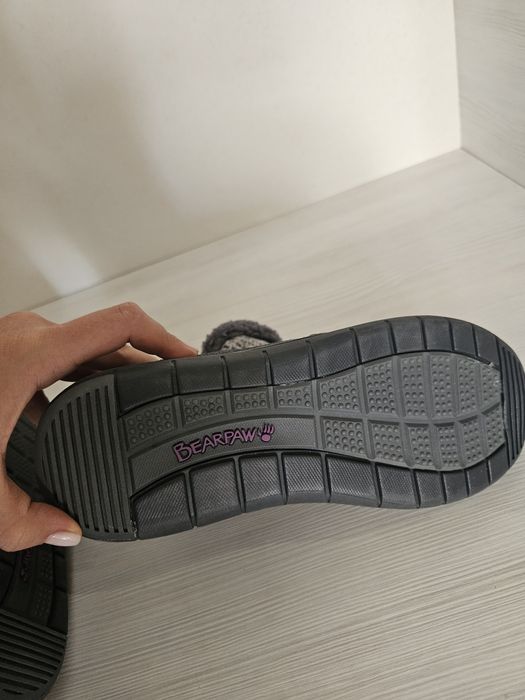 Чисто нови дебели боти, размер 36