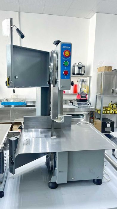 Мясорубка, Косторез, Слайсер, Овощорезка, Фрирезка, Куттер