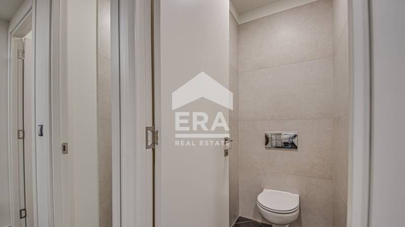 Дава се под наем Офис в София, Лозенец - 206 кв.м за 2485 € - Снимка #5